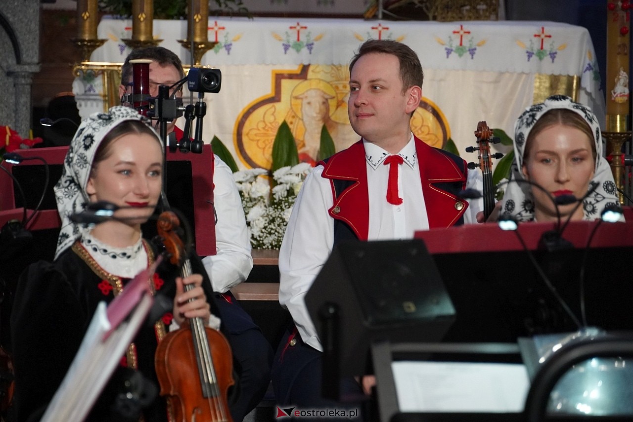 Zespół Pieśni i Tańca Mazowsze w Baranowie [11.05.2025] - zdjęcie #56 - eOstroleka.pl