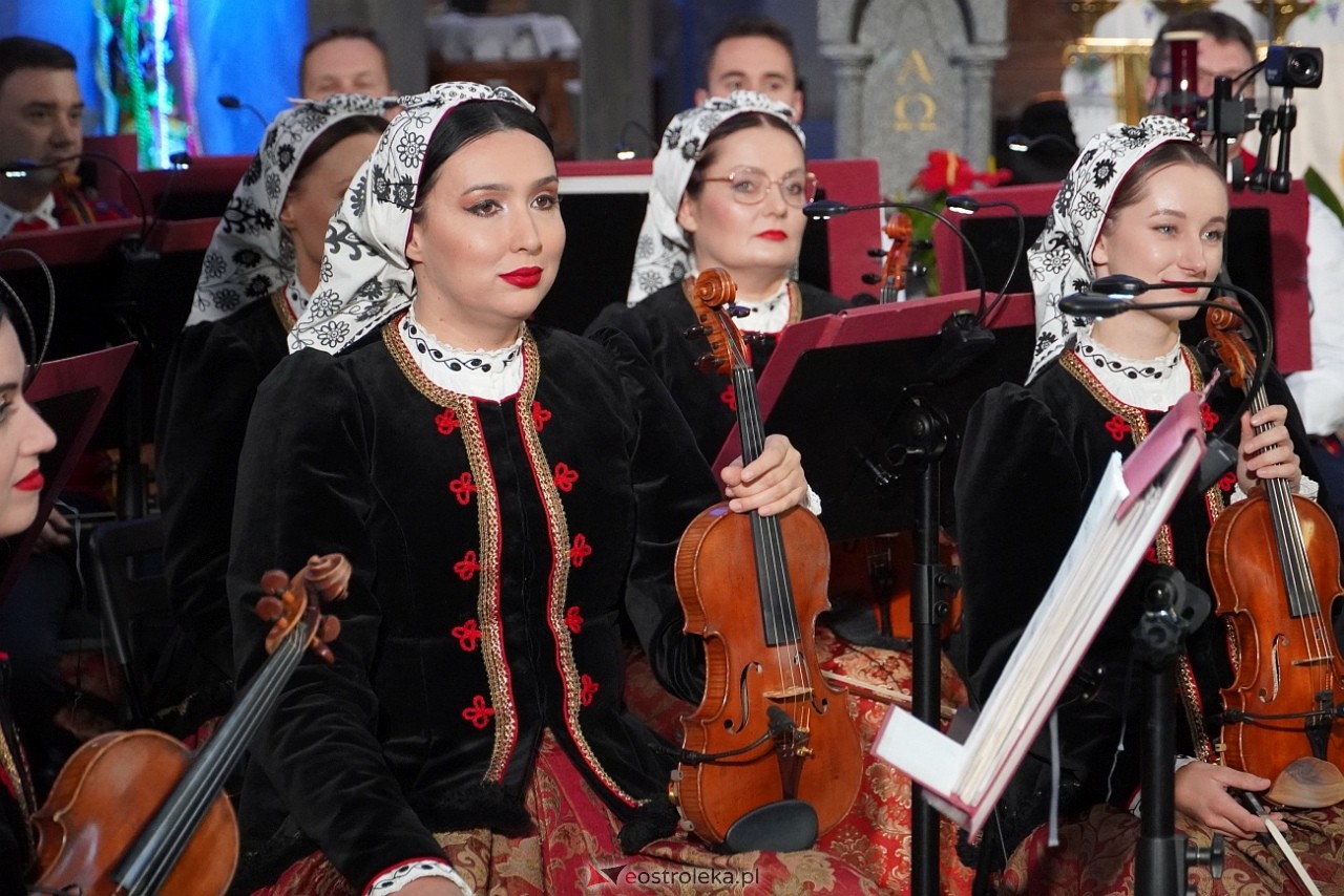 Zespół Pieśni i Tańca Mazowsze w Baranowie [11.05.2025] - zdjęcie #55 - eOstroleka.pl