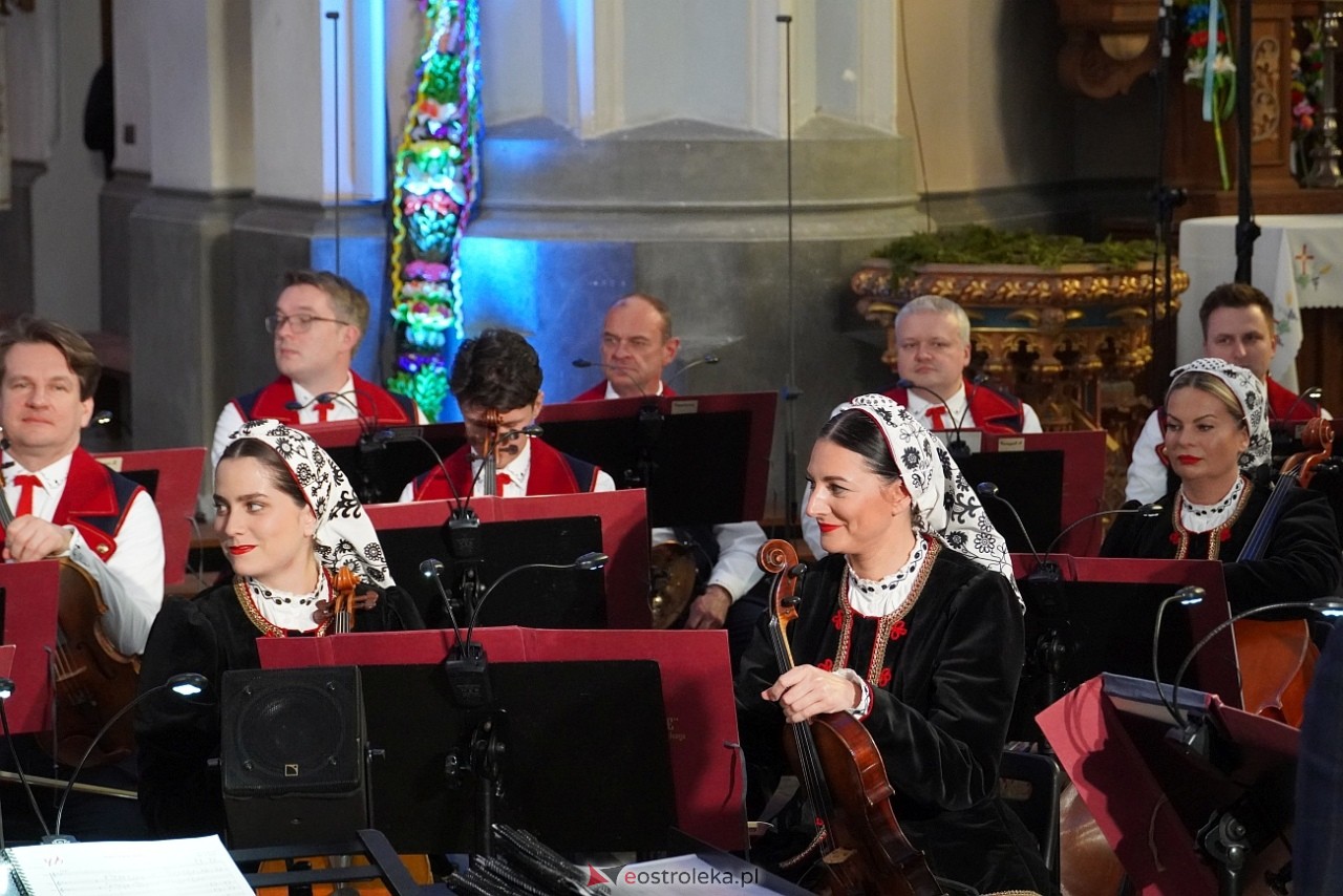 Zespół Pieśni i Tańca Mazowsze w Baranowie [11.05.2025] - zdjęcie #50 - eOstroleka.pl