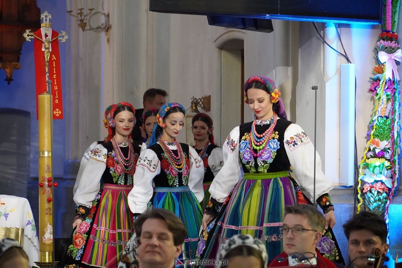 Zespół Pieśni i Tańca Mazowsze w Baranowie [11.05.2025] - zdjęcie #49 - eOstroleka.pl