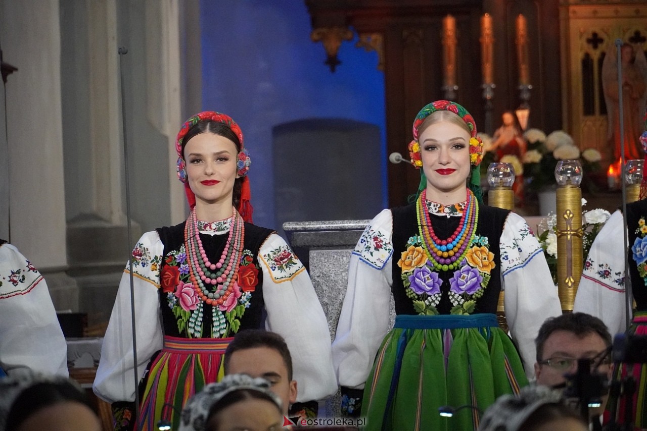 Zespół Pieśni i Tańca Mazowsze w Baranowie [11.05.2025] - zdjęcie #43 - eOstroleka.pl