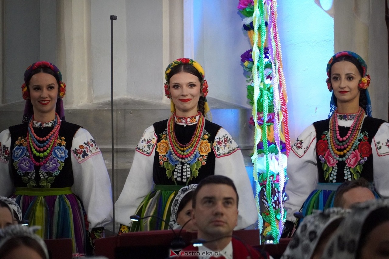 Zespół Pieśni i Tańca Mazowsze w Baranowie [11.05.2025] - zdjęcie #41 - eOstroleka.pl