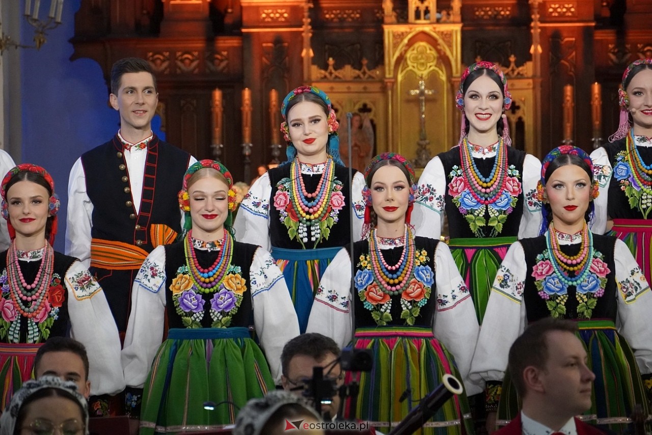 Zespół Pieśni i Tańca Mazowsze w Baranowie [11.05.2025] - zdjęcie #33 - eOstroleka.pl