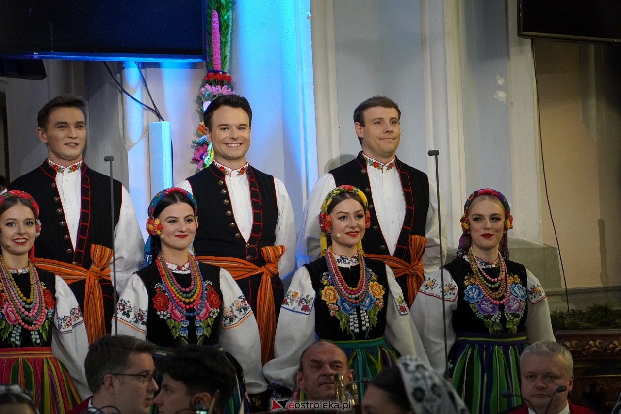 Zespół Pieśni i Tańca Mazowsze w Baranowie [11.05.2025] - zdjęcie #30 - eOstroleka.pl