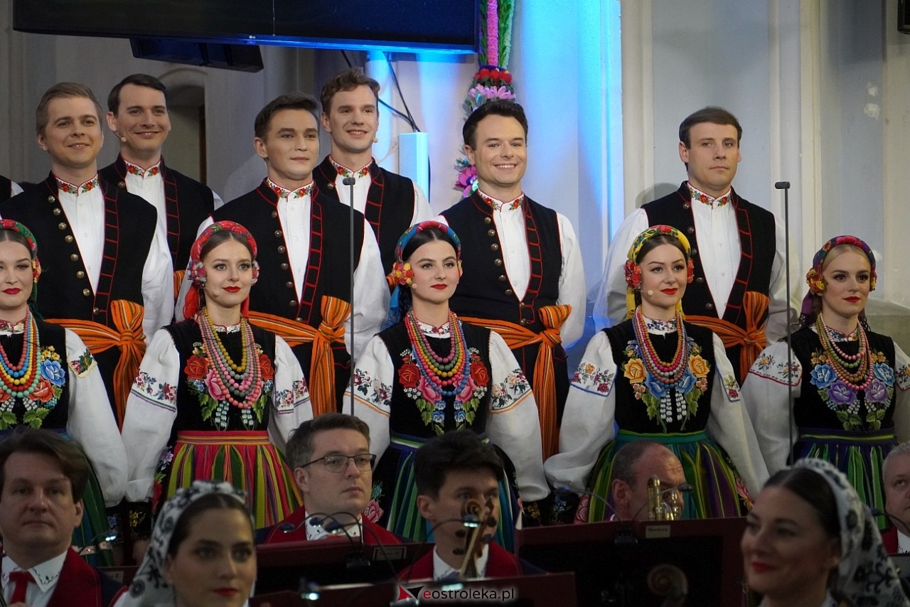 Zespół Pieśni i Tańca Mazowsze w Baranowie [11.05.2025] - zdjęcie #24 - eOstroleka.pl