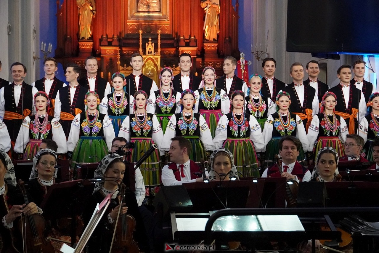 Zespół Pieśni i Tańca Mazowsze w Baranowie [11.05.2025] - zdjęcie #23 - eOstroleka.pl