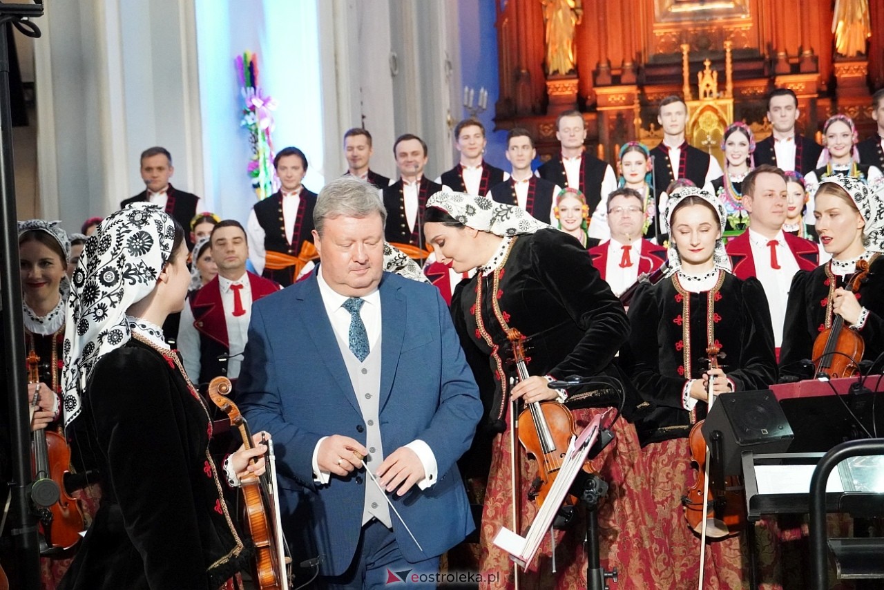 Zespół Pieśni i Tańca Mazowsze w Baranowie [11.05.2025] - zdjęcie #19 - eOstroleka.pl