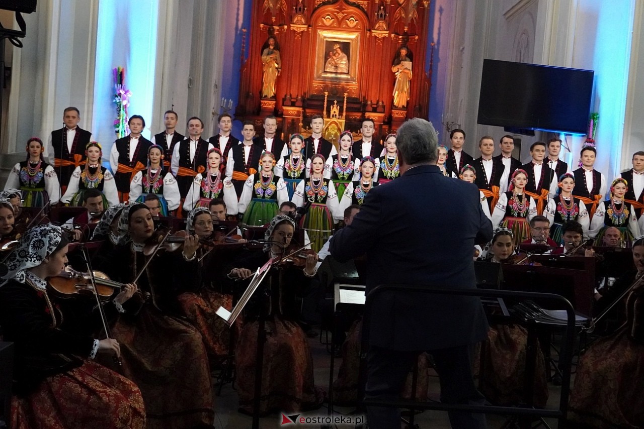 Zespół Pieśni i Tańca Mazowsze w Baranowie [11.05.2025] - zdjęcie #5 - eOstroleka.pl