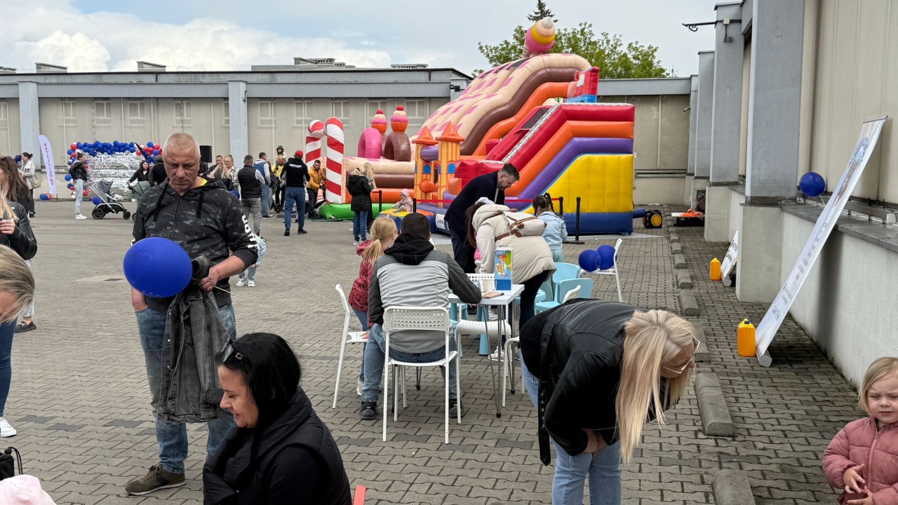 Rodzinny Piknik Europejski w Ostrołęce [11.05.2025] - zdjęcie #77 - eOstroleka.pl