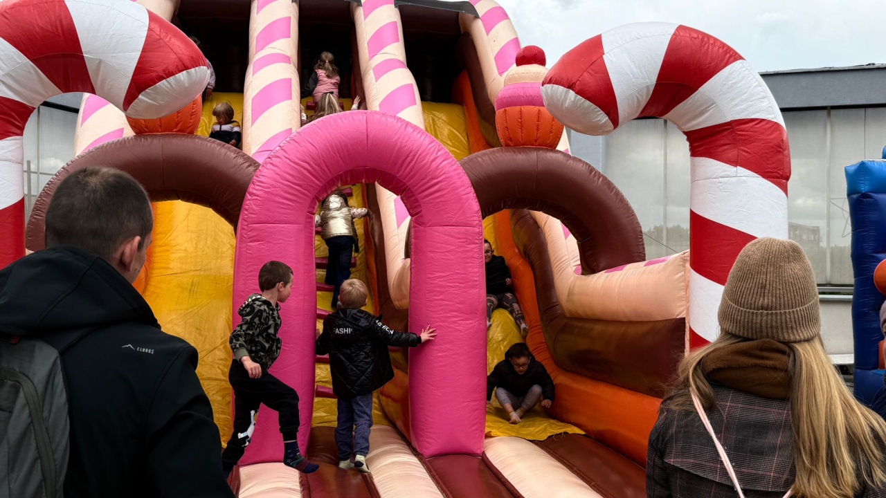 Rodzinny Piknik Europejski w Ostrołęce [11.05.2025] - zdjęcie #56 - eOstroleka.pl