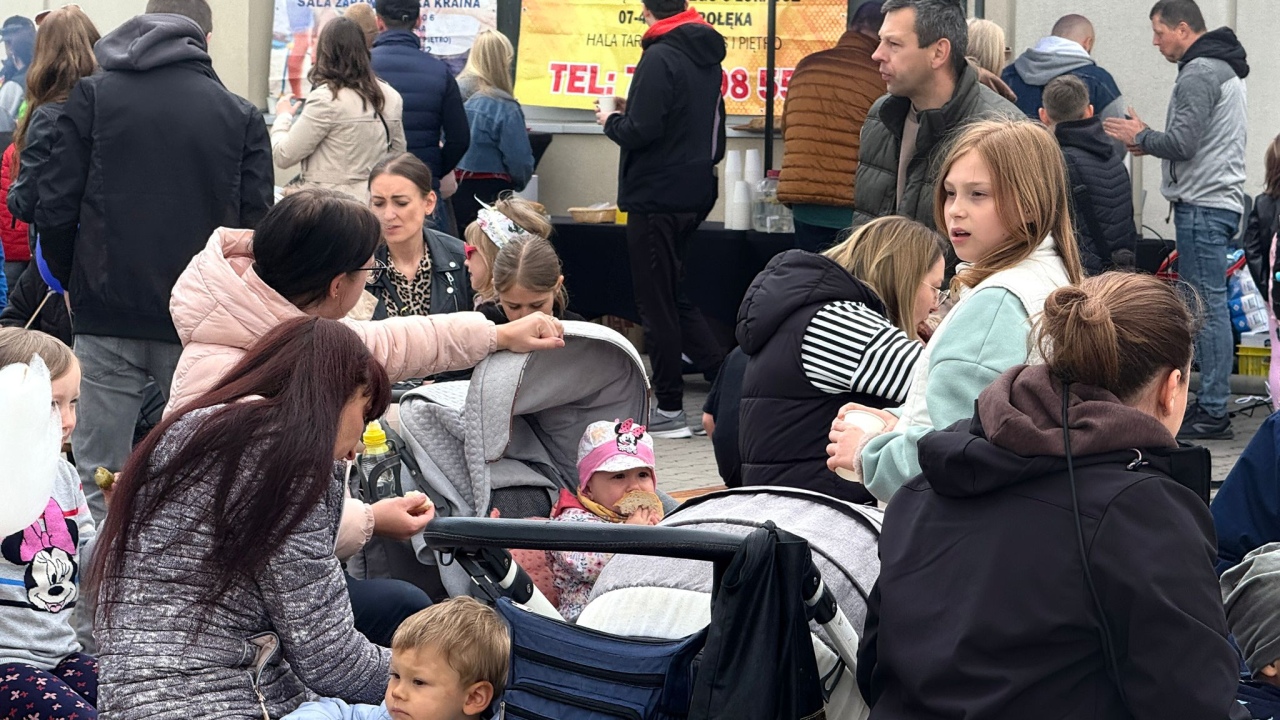 Rodzinny Piknik Europejski w Ostrołęce [11.05.2025] - zdjęcie #46 - eOstroleka.pl