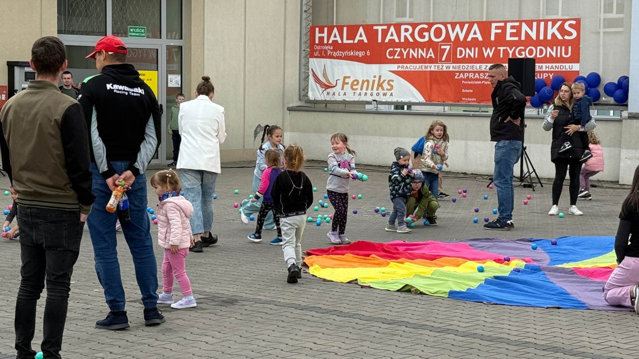 Rodzinny Piknik Europejski w Ostrołęce [11.05.2025] - zdjęcie #24 - eOstroleka.pl
