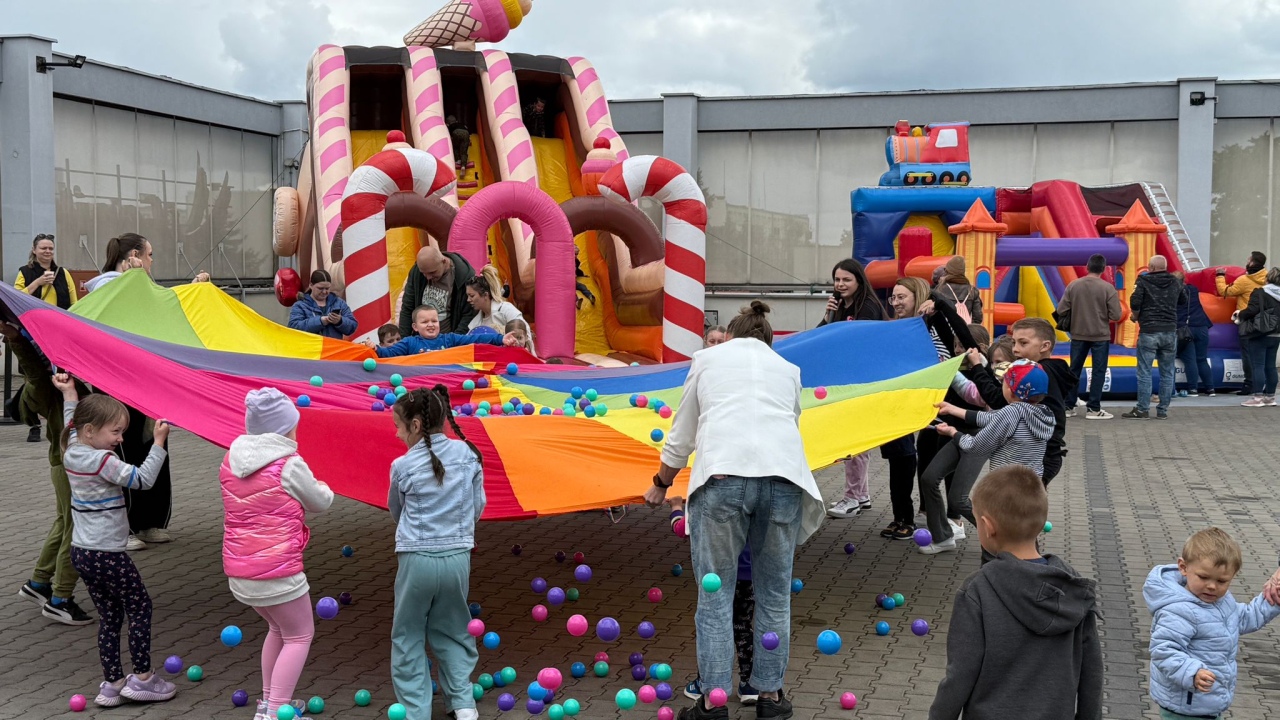Rodzinny Piknik Europejski w Ostrołęce [11.05.2025] - zdjęcie #22 - eOstroleka.pl