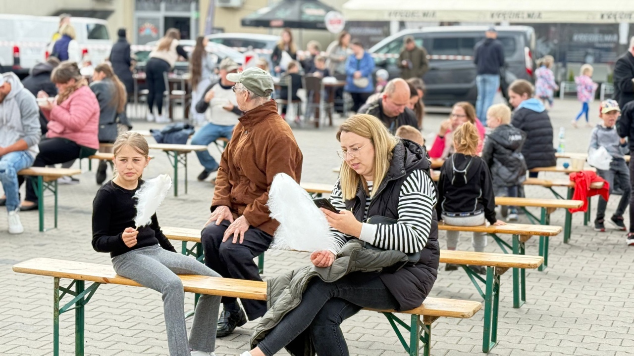 Rodzinny Piknik Europejski w Ostrołęce [11.05.2025] - zdjęcie #15 - eOstroleka.pl