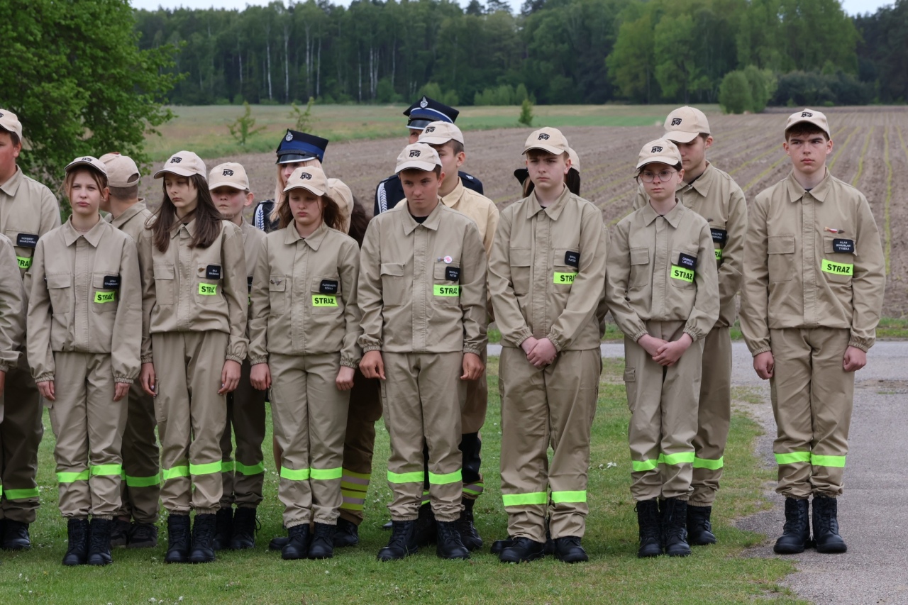 Gminne Obchody Dnia Strażaka w Lipiance [11.05.2025] - zdjęcie #32 - eOstroleka.pl