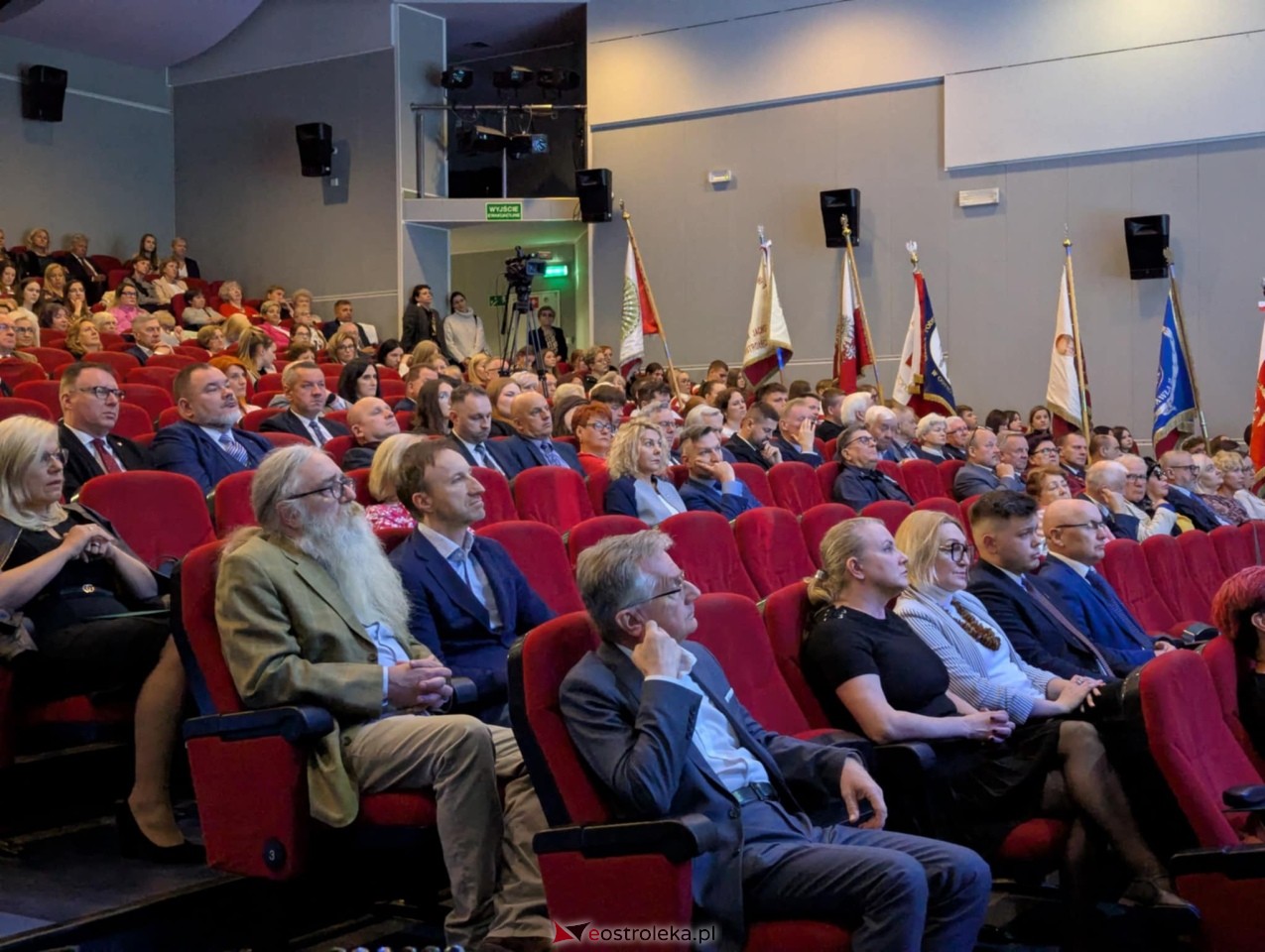 Nadzwyczajna sesja rady miasta Ostrołęki [12.05.2025] - zdjęcie #8 - eOstroleka.pl