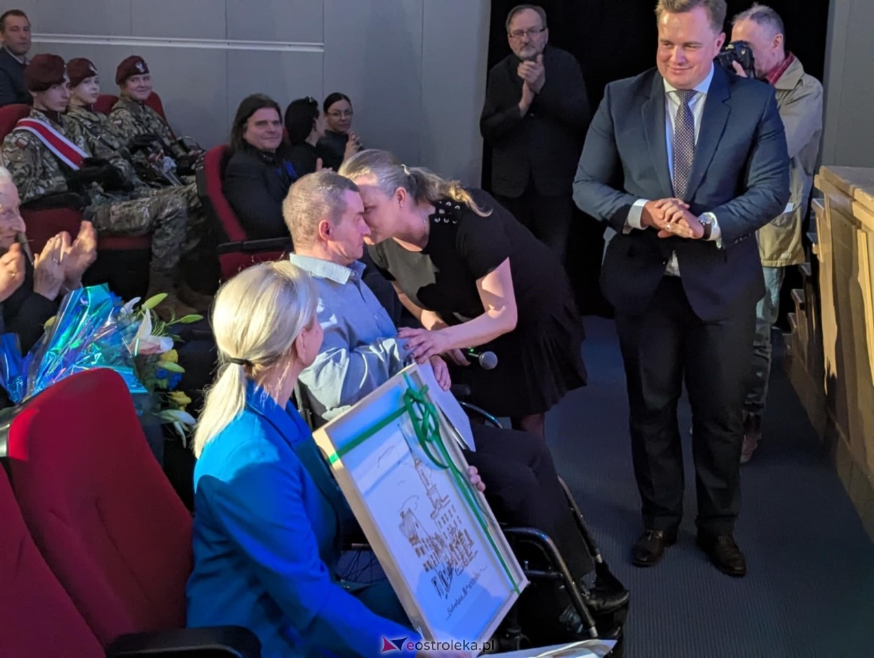 Nadzwyczajna sesja rady miasta Ostrołęki [12.05.2025] - zdjęcie #3 - eOstroleka.pl