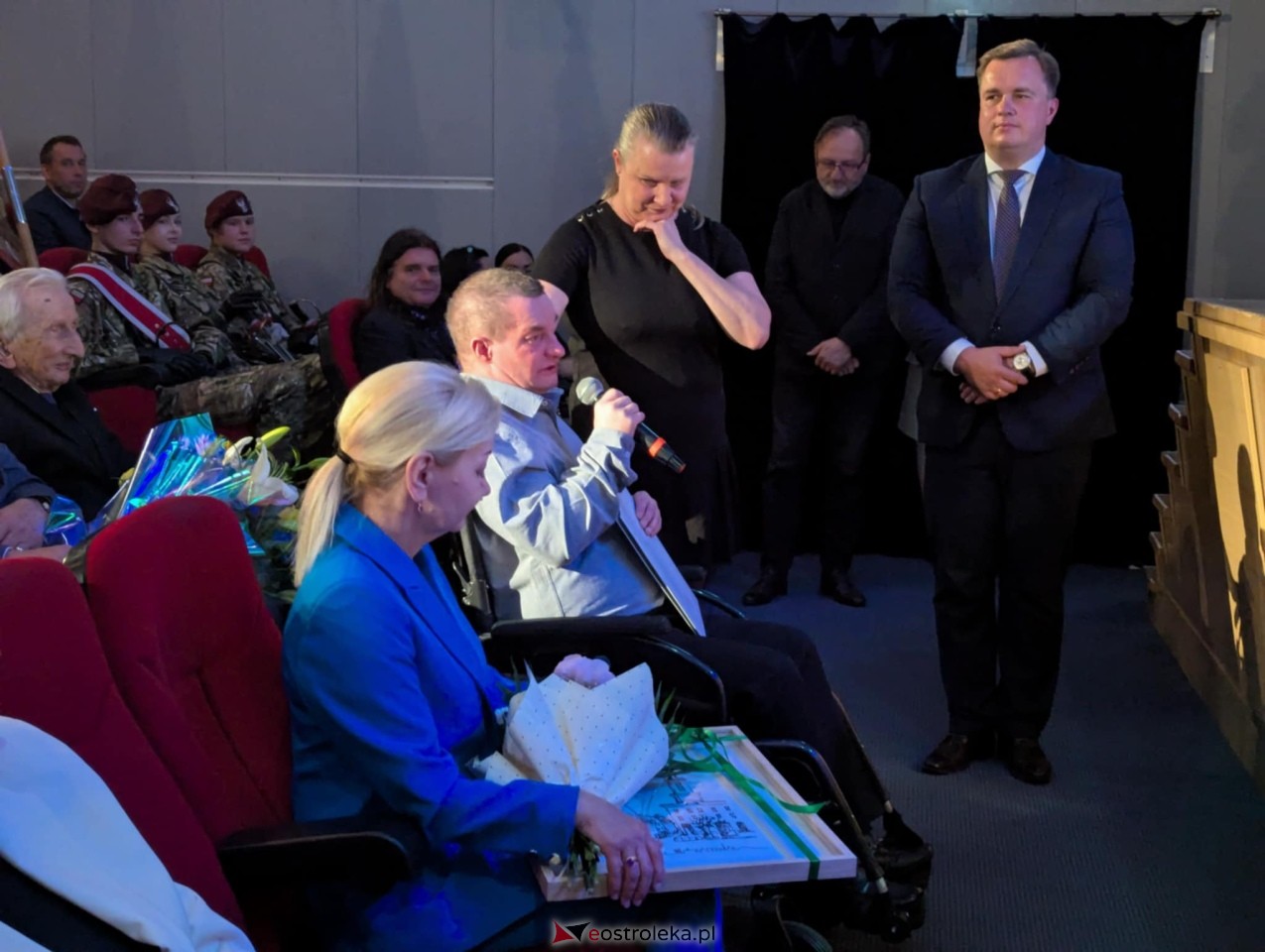 Nadzwyczajna sesja rady miasta Ostrołęki [12.05.2025] - zdjęcie #2 - eOstroleka.pl
