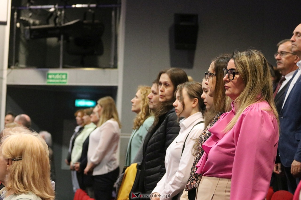 Nadzwyczajna sesja rady miasta Ostrołęki [12.05.2025] - zdjęcie #115 - eOstroleka.pl