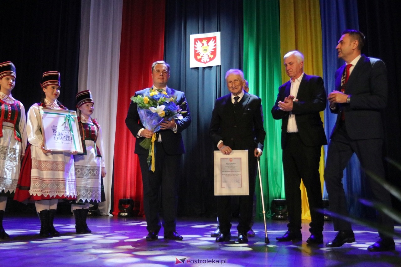 Nadzwyczajna sesja rady miasta Ostrołęki [12.05.2025] - zdjęcie #80 - eOstroleka.pl