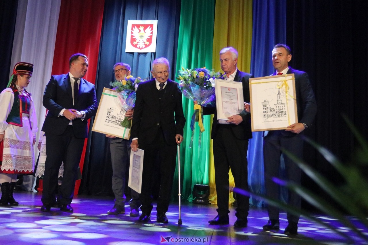 Nadzwyczajna sesja rady miasta Ostrołęki [12.05.2025] - zdjęcie #74 - eOstroleka.pl