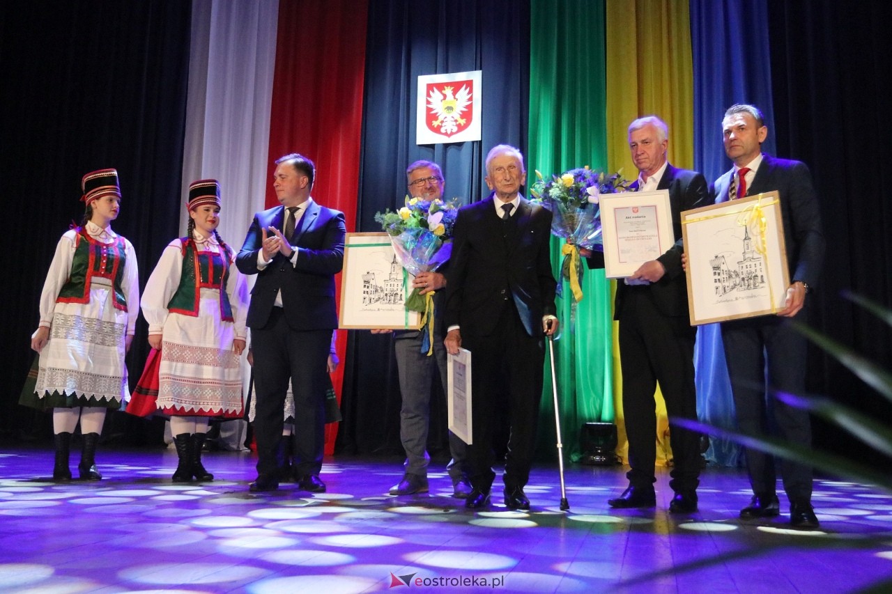 Nadzwyczajna sesja rady miasta Ostrołęki [12.05.2025] - zdjęcie #71 - eOstroleka.pl