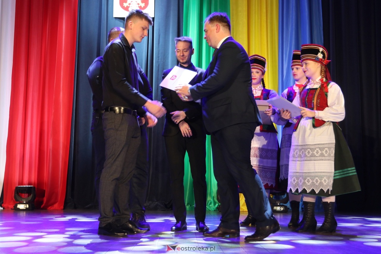 Nadzwyczajna sesja rady miasta Ostrołęki [12.05.2025] - zdjęcie #30 - eOstroleka.pl