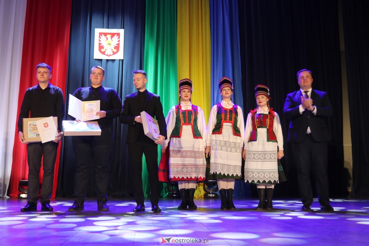 Nadzwyczajna sesja rady miasta Ostrołęki [12.05.2025] - zdjęcie #23 - eOstroleka.pl