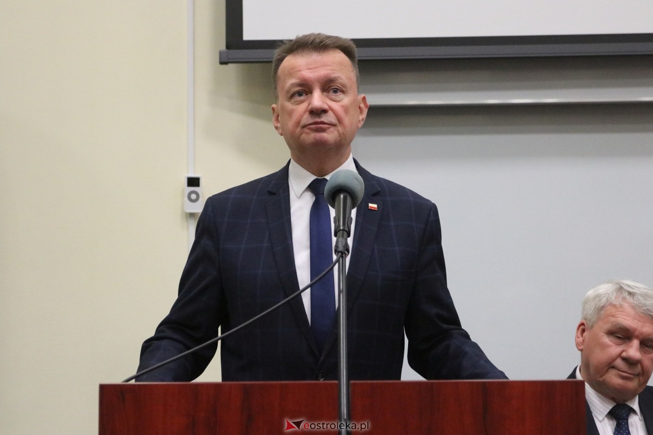 Spotkanie z Mariuszem Błaszczakiem w Ostrołęce [12.05.2025] - zdjęcie #15 - eOstroleka.pl