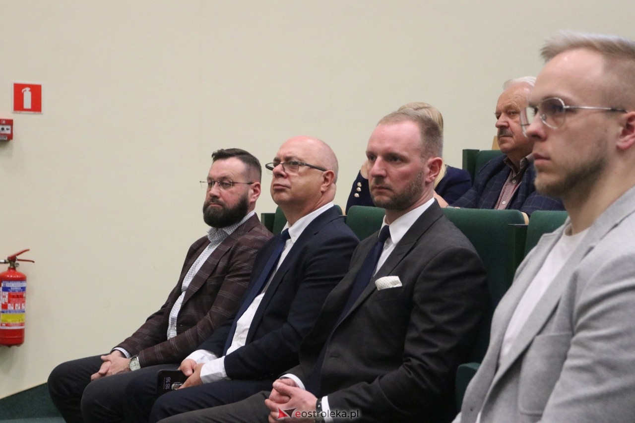 Spotkanie z Mariuszem Błaszczakiem w Ostrołęce [12.05.2025] - zdjęcie #14 - eOstroleka.pl
