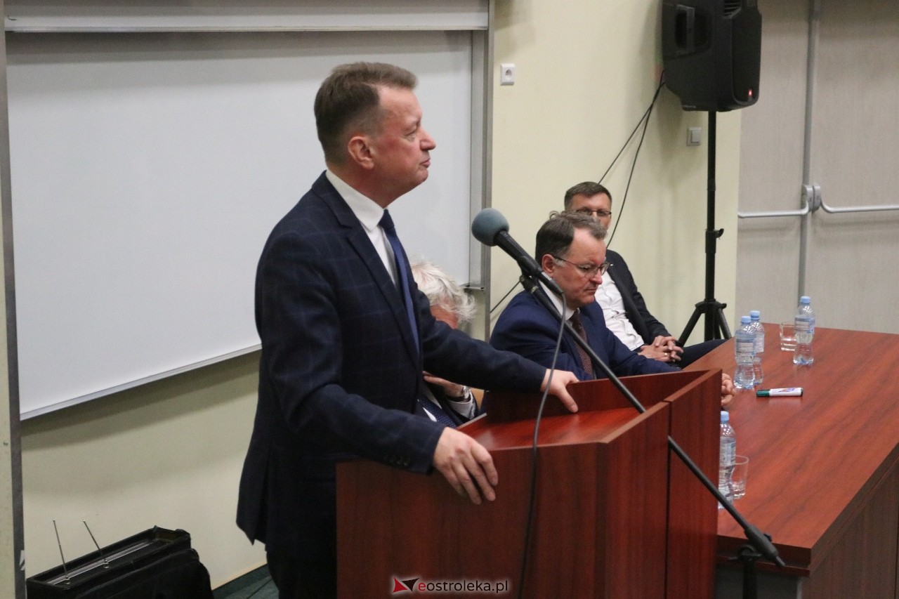 Spotkanie z Mariuszem Błaszczakiem w Ostrołęce [12.05.2025] - zdjęcie #1 - eOstroleka.pl