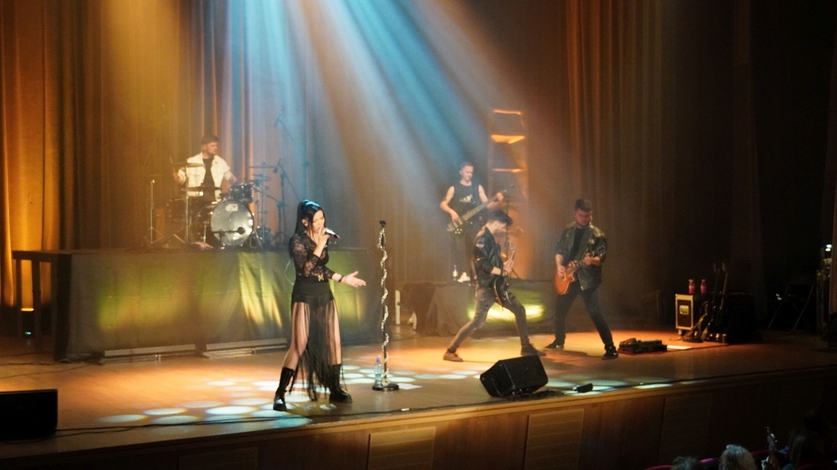 Premiera płyty zespołu Madma - koncert w OCK [12.05.2025] - zdjęcie #75 - eOstroleka.pl