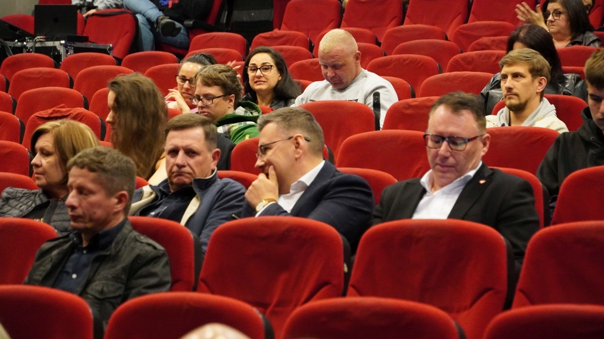 Premiera płyty zespołu Madma - koncert w OCK [12.05.2025] - zdjęcie #61 - eOstroleka.pl