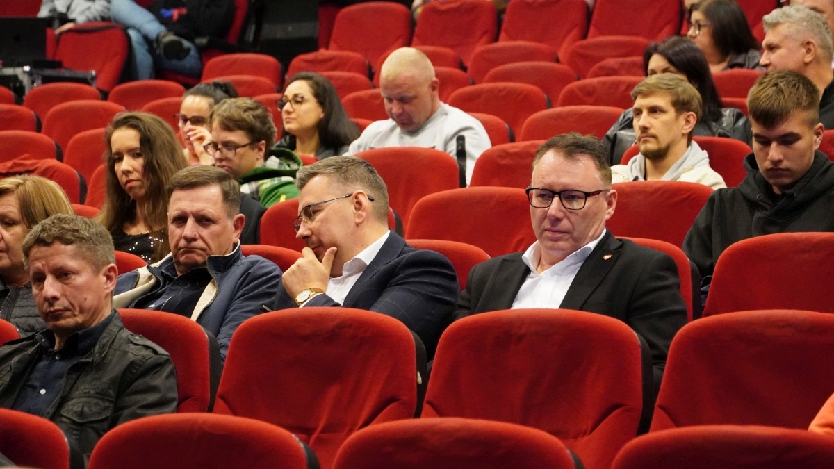 Premiera płyty zespołu Madma - koncert w OCK [12.05.2025] - zdjęcie #60 - eOstroleka.pl