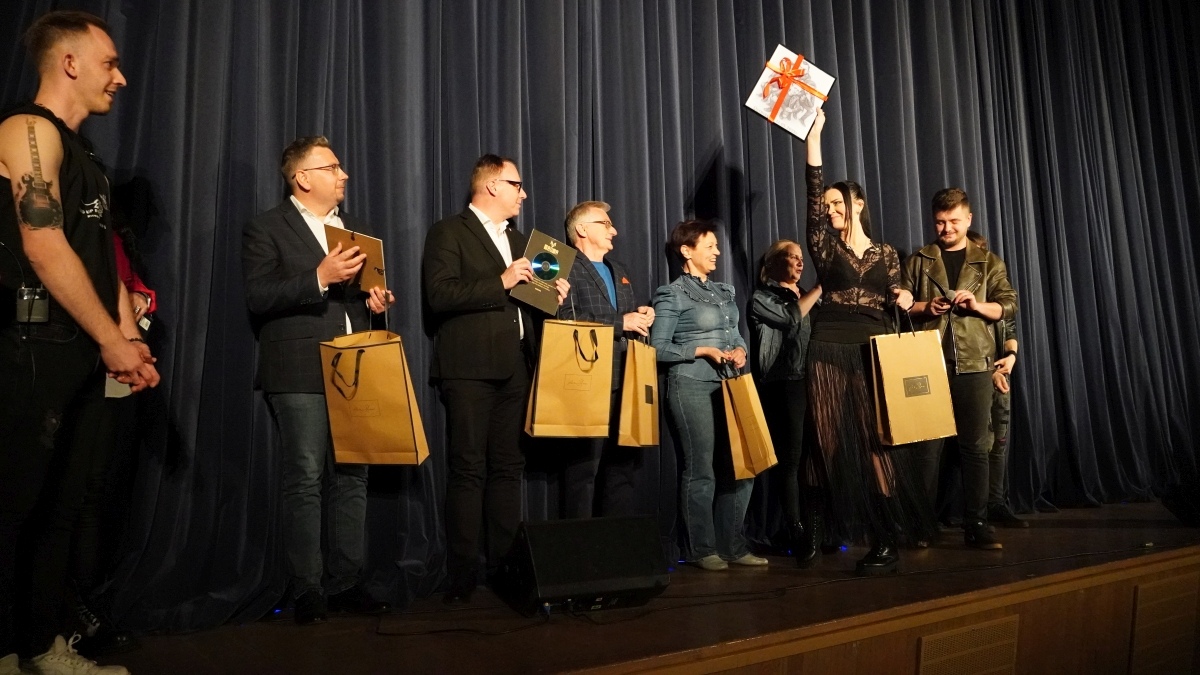 Premiera płyty zespołu Madma - koncert w OCK [12.05.2025] - zdjęcie #41 - eOstroleka.pl