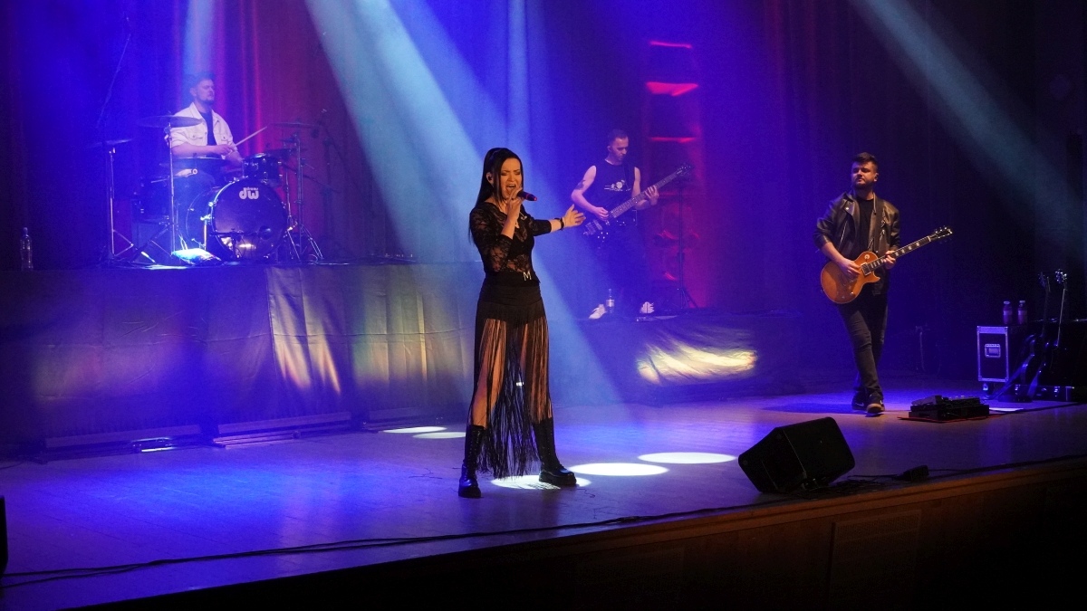 Premiera płyty zespołu Madma - koncert w OCK [12.05.2025] - zdjęcie #36 - eOstroleka.pl