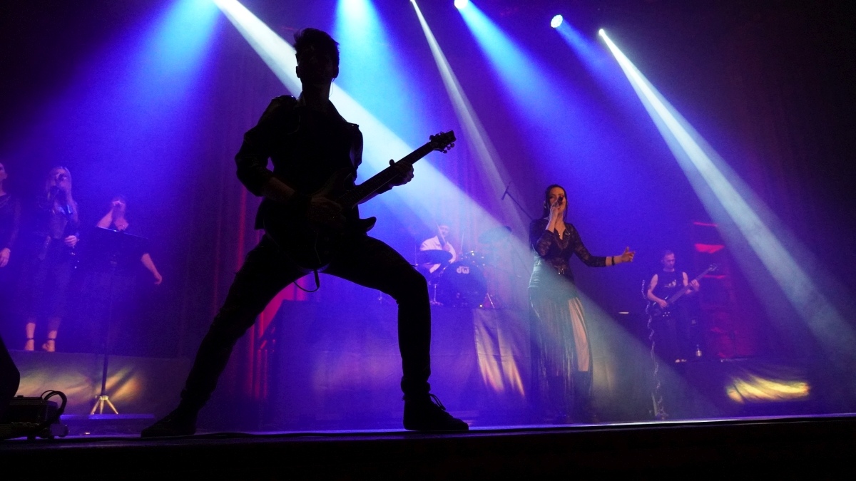 Premiera płyty zespołu Madma - koncert w OCK [12.05.2025] - zdjęcie #25 - eOstroleka.pl