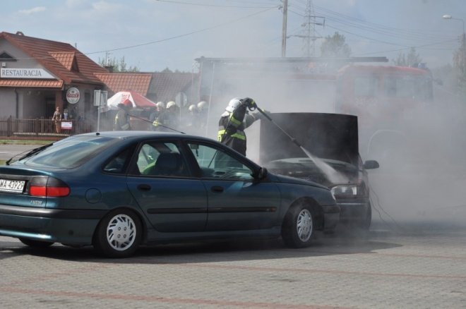 Wypadek z udziałem karetki i samochodów osobowych (25.IX.2011) - zdjęcie #12 - eOstroleka.pl