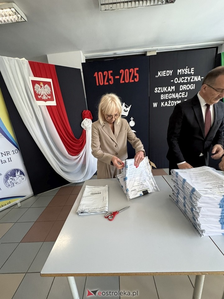 Egzamin óskomlasisty 2025 - język polski [13.05.2025] - zdjęcie #54 - eOstroleka.pl