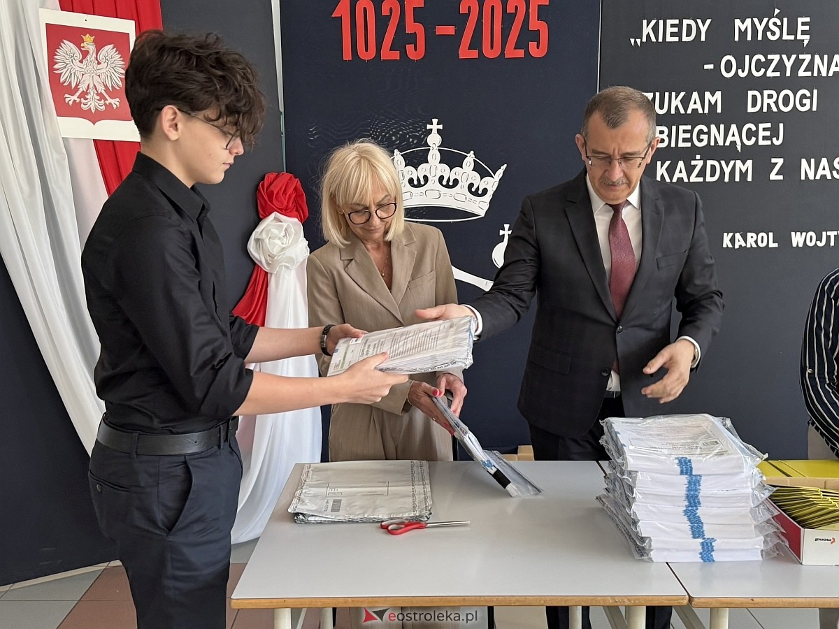 Egzamin óskomlasisty 2025 - język polski [13.05.2025] - zdjęcie #47 - eOstroleka.pl