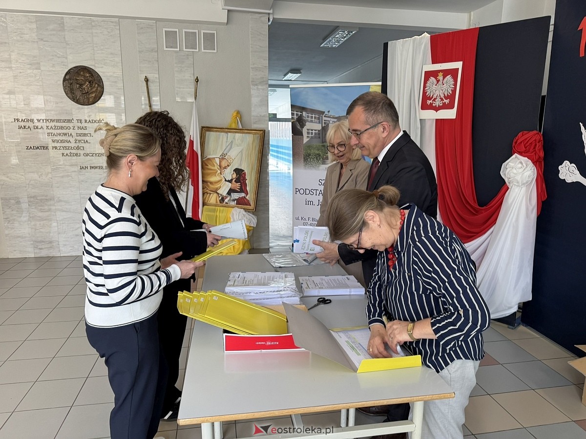 Egzamin óskomlasisty 2025 - język polski [13.05.2025] - zdjęcie #11 - eOstroleka.pl