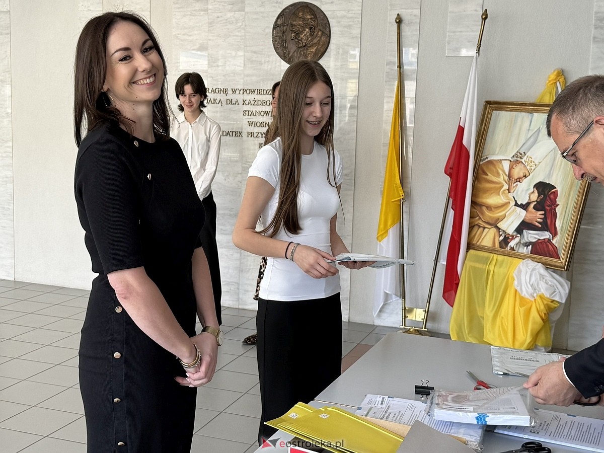 Egzamin óskomlasisty 2025 - język polski [13.05.2025] - zdjęcie #4 - eOstroleka.pl