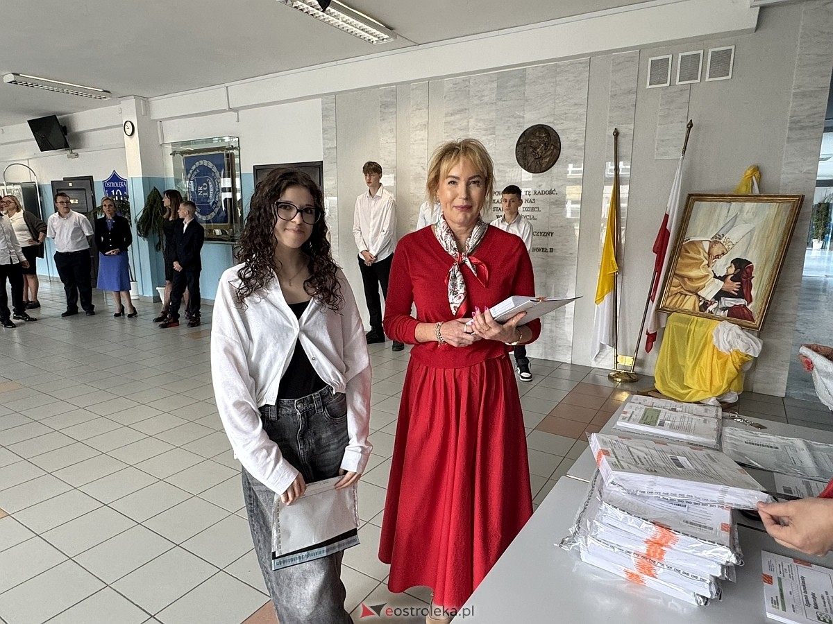 Egzamin ósmoklasisty 2025 - matematyka [14.05.2025] - zdjęcie #10 - eOstroleka.pl