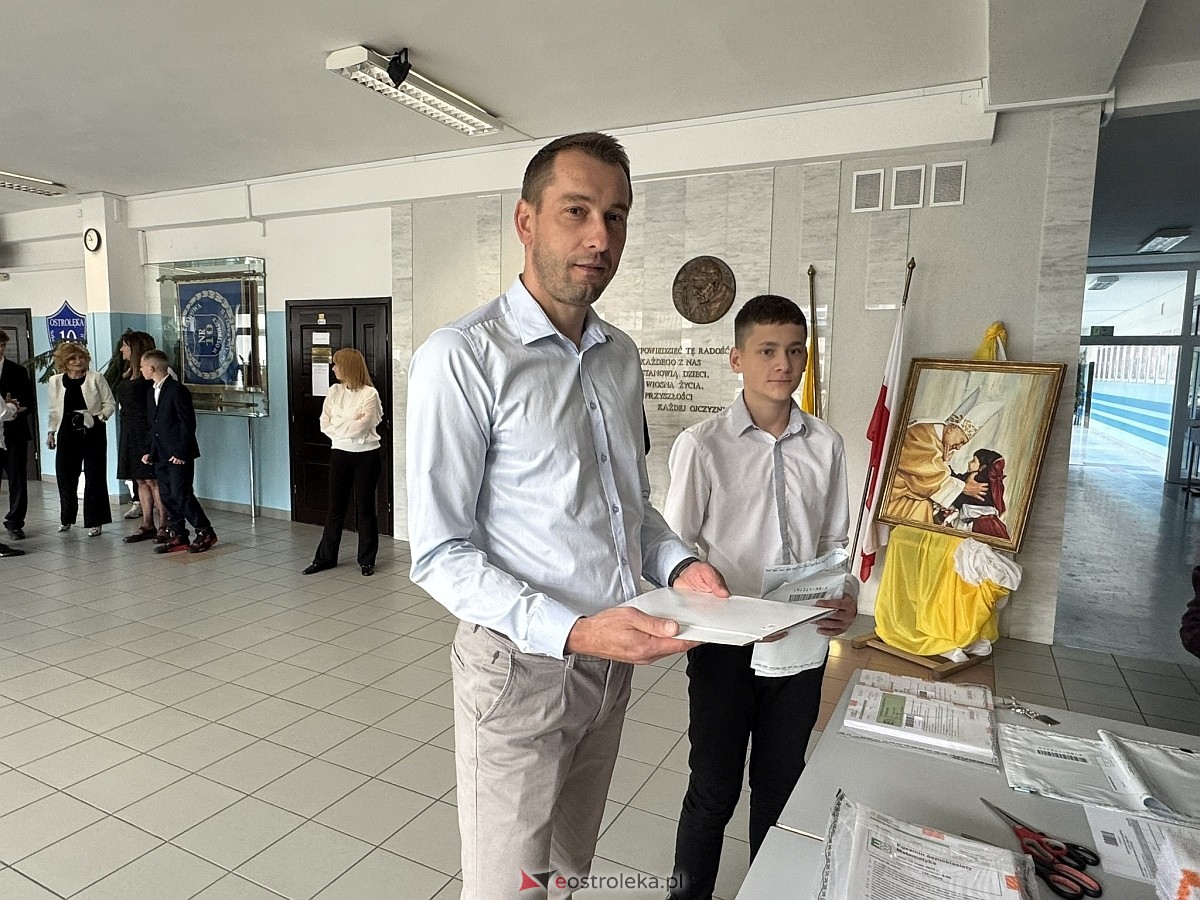 Egzamin ósmoklasisty 2025 - matematyka [14.05.2025] - zdjęcie #9 - eOstroleka.pl