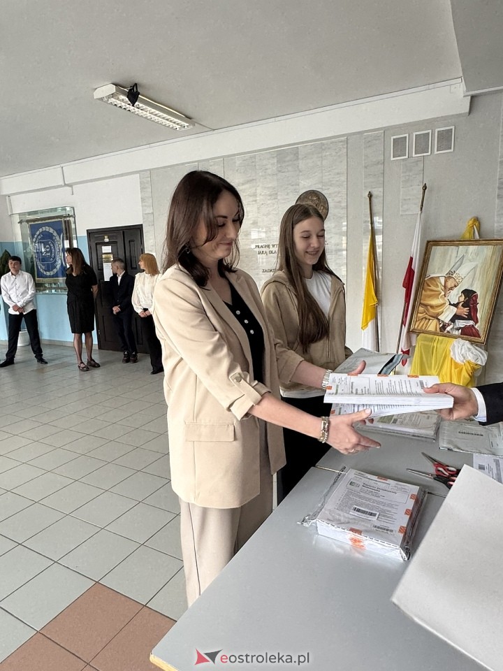 Egzamin ósmoklasisty 2025 - matematyka [14.05.2025] - zdjęcie #6 - eOstroleka.pl
