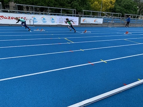 UKS Clan Ostrołęka w Mistrzostwach Warszawy Dzieci i w Mazowieckim Otwarciu Sezonu Lekkoatletycznego 2025 [10.05.2025] - zdjęcie #4 - eOstroleka.pl