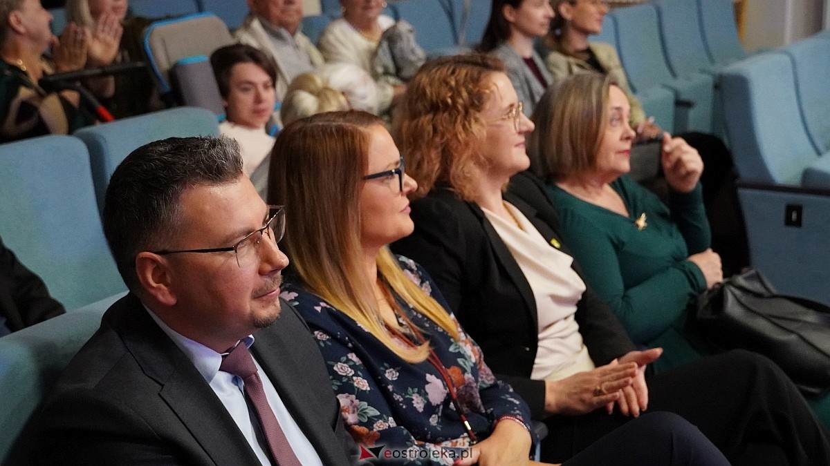 Majówka Kurpiowska w Kadzidle – święto integracji, tradycji i dobrej zabawy [14.05.2025] - zdjęcie #65 - eOstroleka.pl