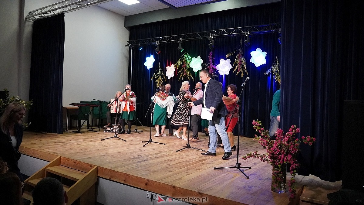 Majówka Kurpiowska w Kadzidle – święto integracji, tradycji i dobrej zabawy [14.05.2025] - zdjęcie #58 - eOstroleka.pl