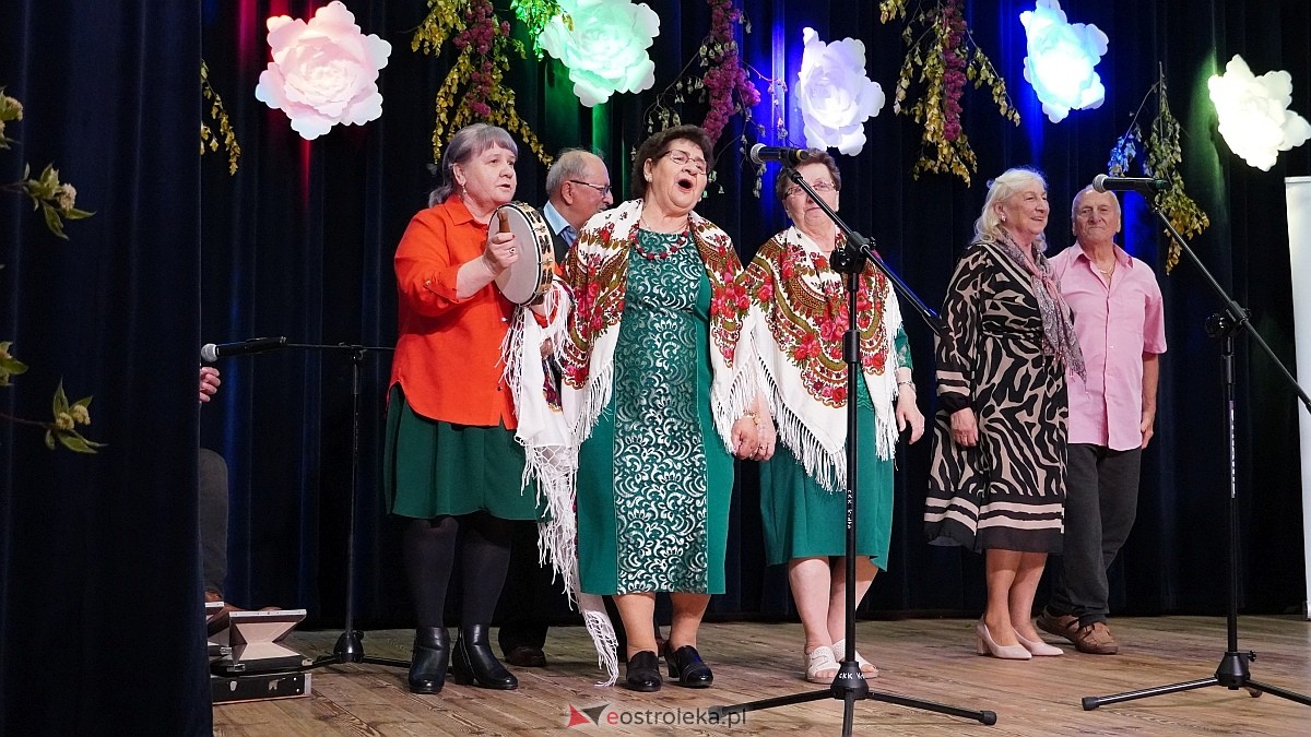 Majówka Kurpiowska w Kadzidle – święto integracji, tradycji i dobrej zabawy [14.05.2025] - zdjęcie #57 - eOstroleka.pl