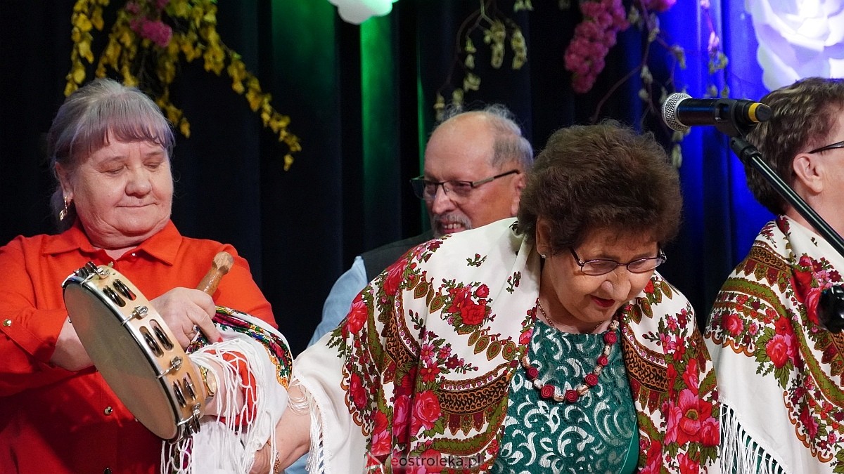 Majówka Kurpiowska w Kadzidle – święto integracji, tradycji i dobrej zabawy [14.05.2025] - zdjęcie #55 - eOstroleka.pl